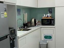 Ocean Financial Centre (D1), Office #558338981